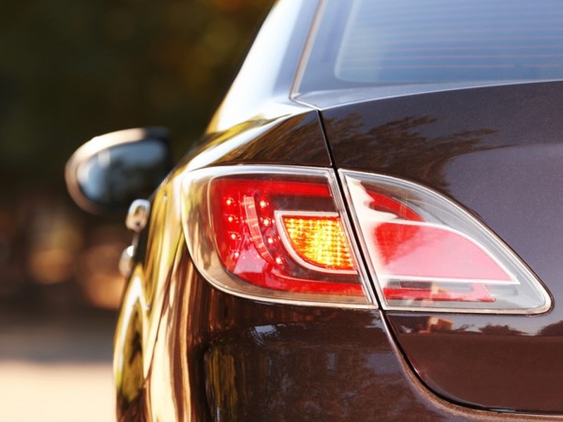 Stražnja svjetla za auto za vidljivost vozila